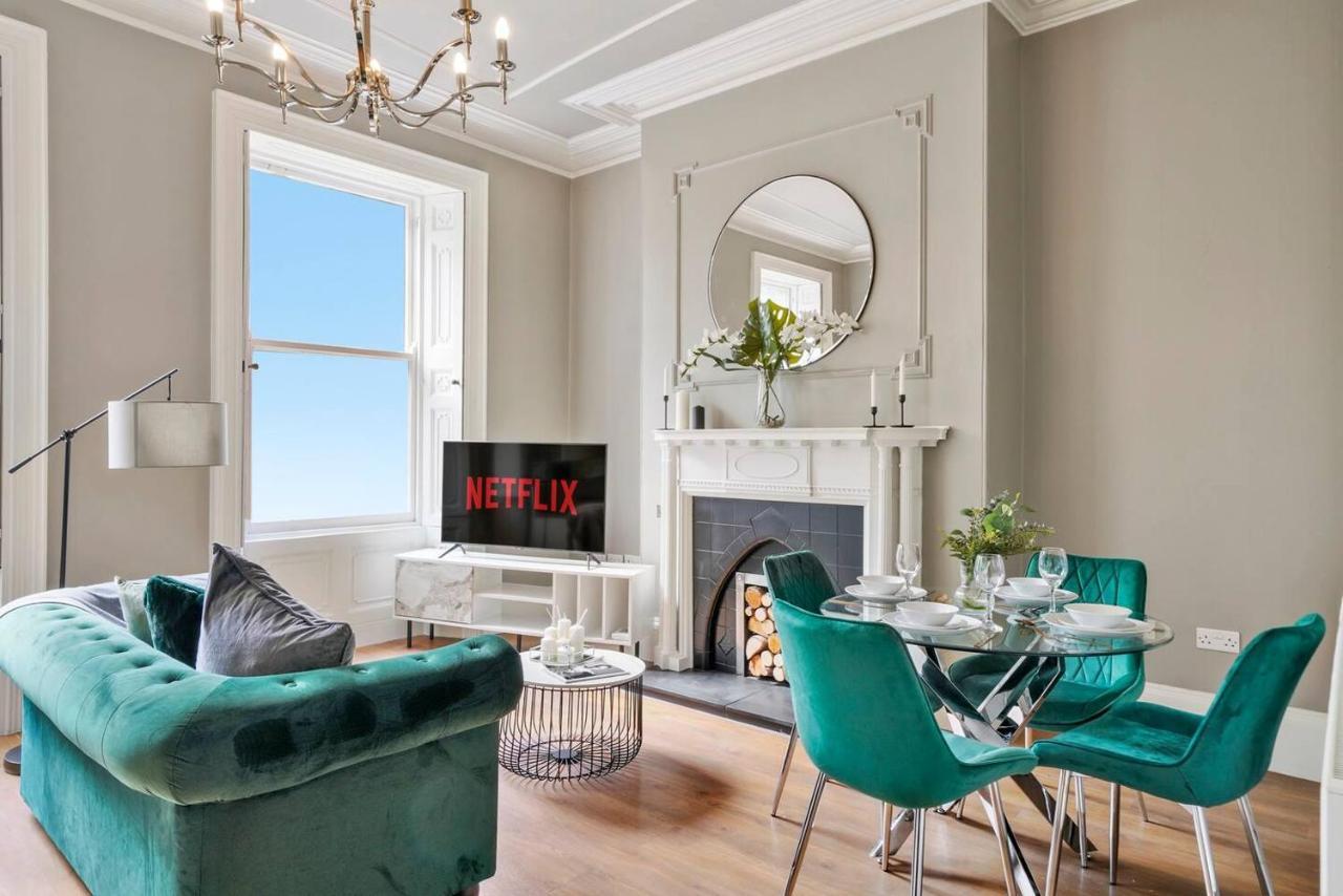 Lovely Central Wakefield Apartment - Parking Екстериор снимка