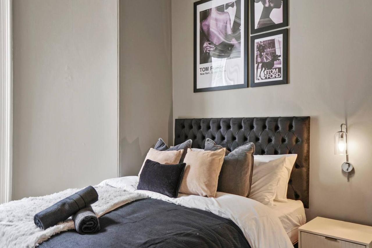 Lovely Central Wakefield Apartment - Parking Екстериор снимка